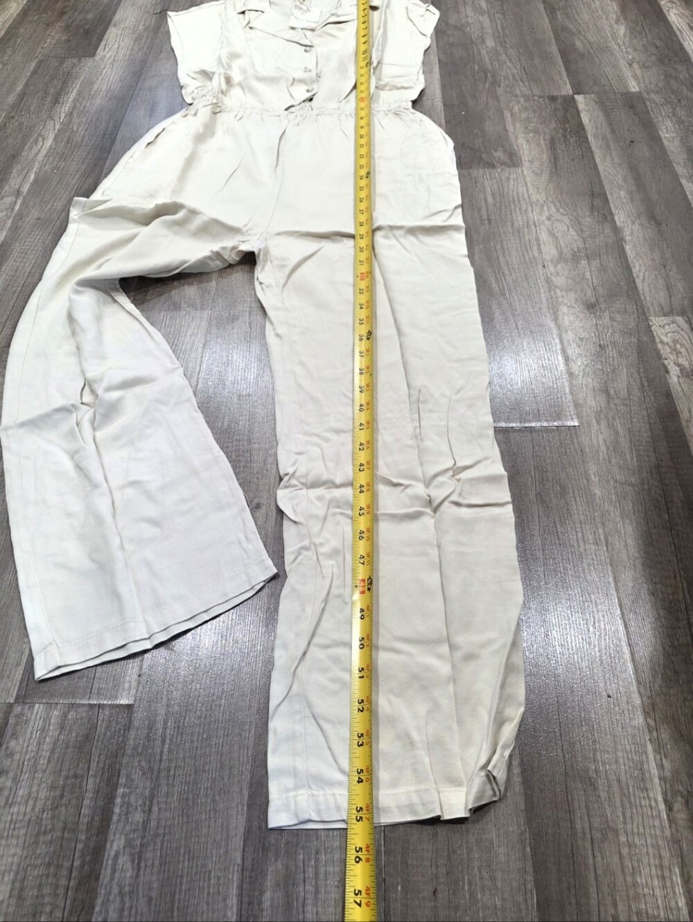 Nwt HEM & THREAD REVOLVE cut Out Linen Women’s Cream Short-Sleeve Jumpsuit Y2K - Picture 9 of 12